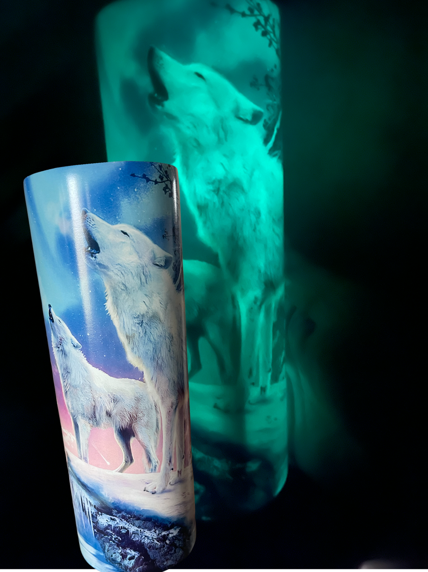 wolf tumbler glow 20 oz skinny